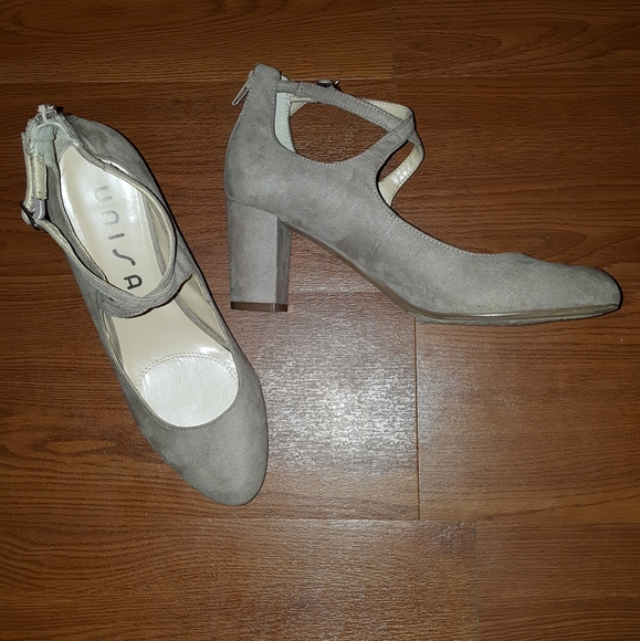Unisa Shoes - Unisa tan suede chunk heel criss cross ankle heels